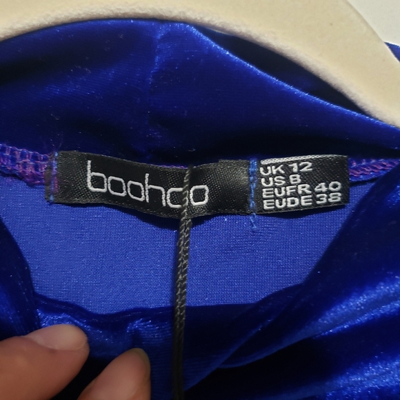 NEW...BOOHOO....Elegant Blue Velvet Dress..SIZE:12 - Picture 11 of 13
